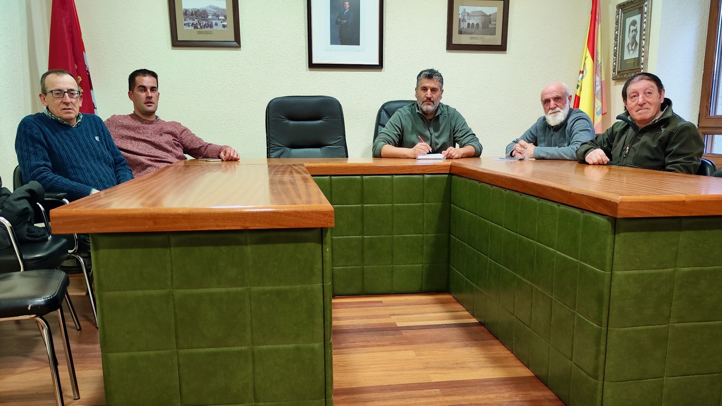 Reunion trabajo en el Ayuntamiento de San Emiliano