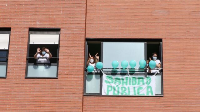 Última etapa de la marcha blanca entre Cubillos y Ponferrada. / Iván Kalax