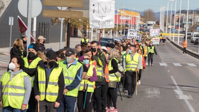 Última etapa de la marcha blanca entre Cubillos y Ponferrada. / Iván Kalax