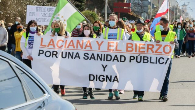 Última etapa de la marcha blanca entre Cubillos y Ponferrada. / Iván Kalax