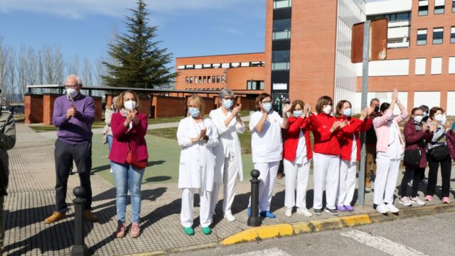 Última etapa de la marcha blanca entre Cubillos y Ponferrada. / Iván Kalax