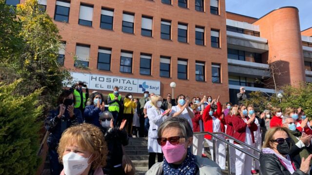 Última etapa de la marcha blanca entre Cubillos y Ponferrada. / Iván Kalax